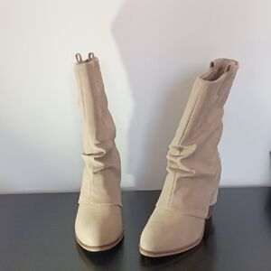 Women's Tan Boots